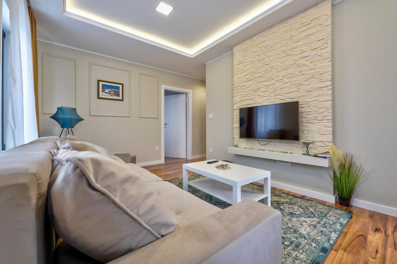 Aparthotel Onix *