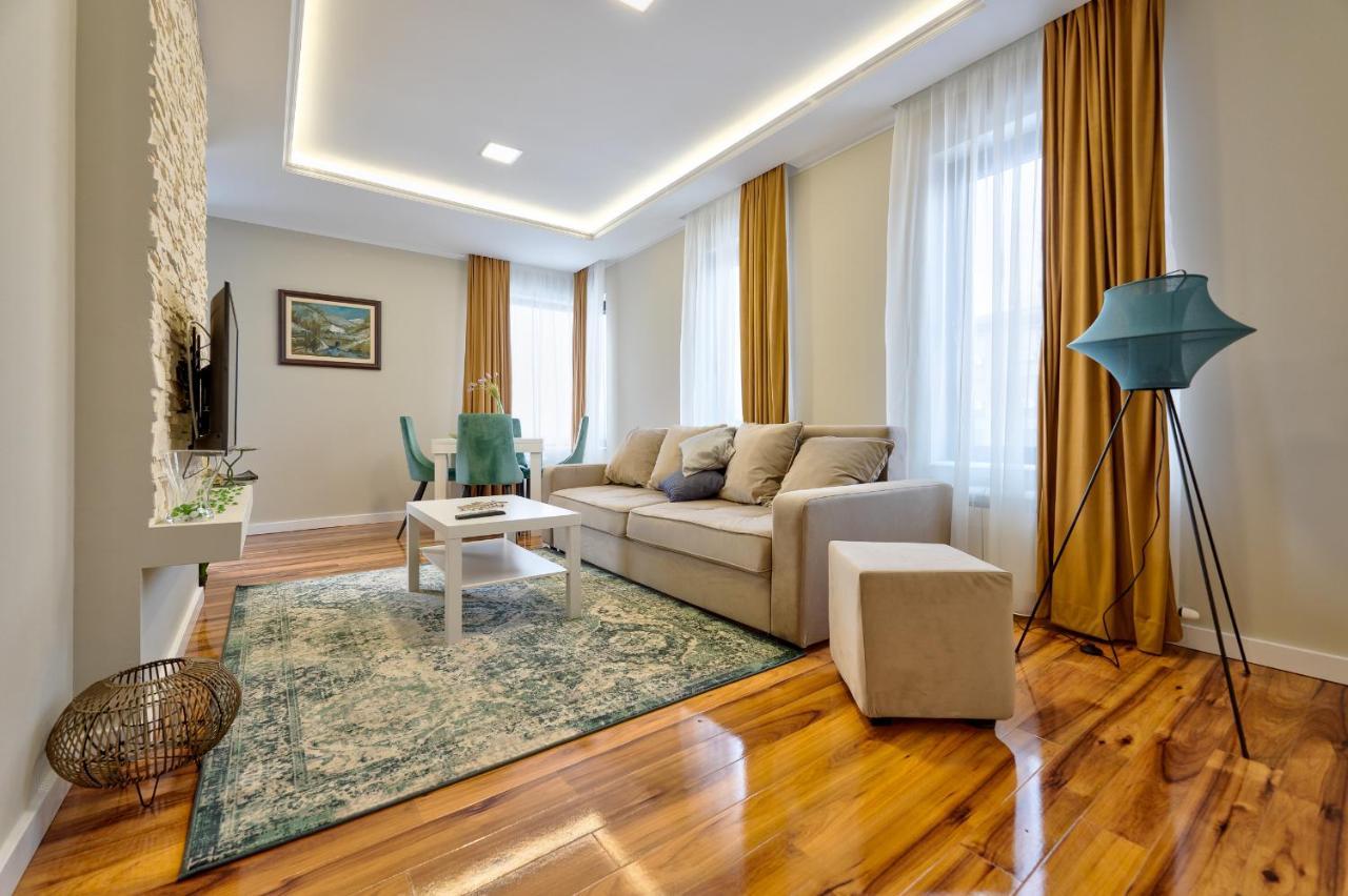 Onix Aparthotel *